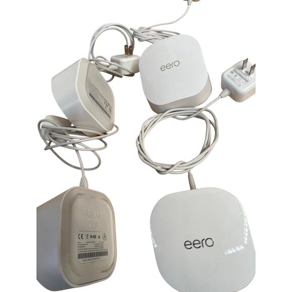 EEro pro wifi system tri band mesh wifi router 4 pack white square - Picture 7 of 10